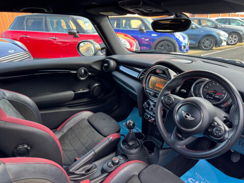 Mini Hatch 1.5 One 1499 GT Euro 6 (s/s) 3dr 13