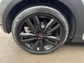 Mini Hatch 1.5 Cooper Euro 6 (s/s) 3dr 30