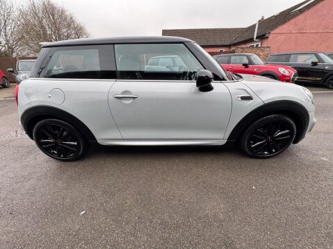 Mini Hatch 1.5 Cooper Euro 6 (s/s) 3dr 5