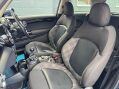 Mini Hatch 1.5 Cooper Euro 6 (s/s) 3dr 38