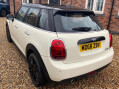 Mini Hatch 1.5 Cooper Steptronic Euro 6 (s/s) 5dr 4