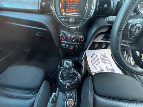 Mini Hatch 1.5 Cooper Euro 6 (s/s) 3dr 8