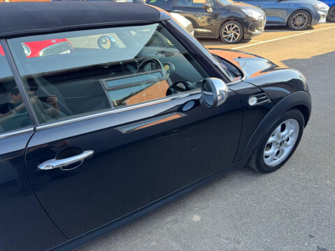 Mini Convertible 1.6 Cooper Euro 6 (s/s) 2dr 6