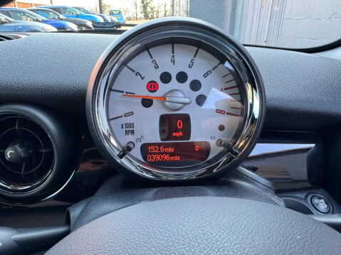 Mini Convertible 1.6 Cooper Euro 6 (s/s) 2dr 29