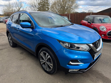 Nissan Qashqai 1.2 DIG-T N-Connecta Euro 6 (s/s) 5dr
