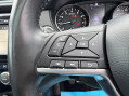 Nissan Qashqai 1.2 DIG-T N-Connecta Euro 6 (s/s) 5dr 29
