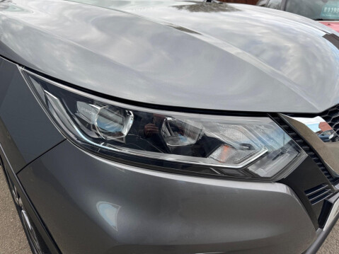 Nissan Qashqai 1.2 DIG-T N-Connecta Euro 6 (s/s) 5dr 50