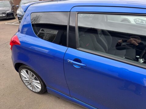 Suzuki Swift 1.6 Sport Euro 5 3dr (SNav) 16