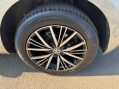Volkswagen Golf 1.0 TSI BlueMotion Tech SE Nav Euro 6 (s/s) 5dr 43