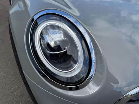 Mini Hatch 1.5 Cooper Classic Euro 6 (s/s) 3dr 35