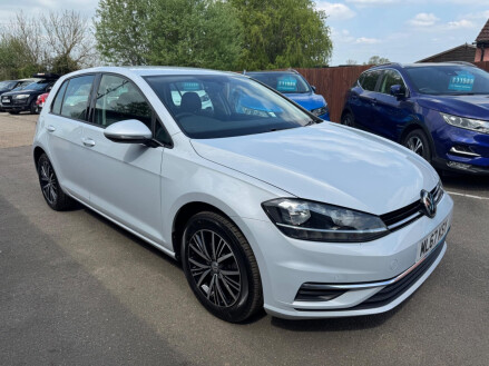 Volkswagen Golf 1.4 TSI SE Nav Euro 6 (s/s) 5dr
