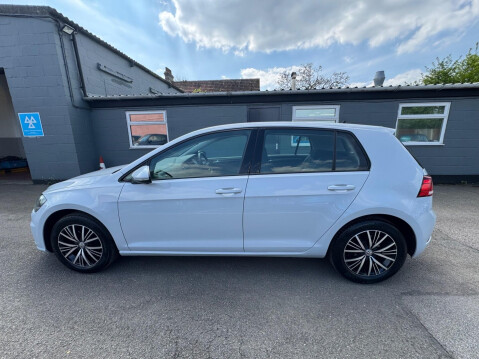Volkswagen Golf 1.4 TSI SE Nav Euro 6 (s/s) 5dr 6