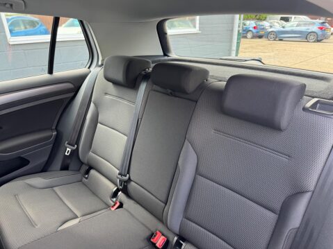 Volkswagen Golf 1.4 TSI SE Nav Euro 6 (s/s) 5dr 20