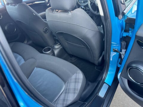 Mini Hatch 1.5 Cooper Euro 6 (s/s) 5dr 10