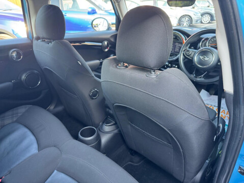 Mini Hatch 1.5 Cooper Euro 6 (s/s) 5dr 11