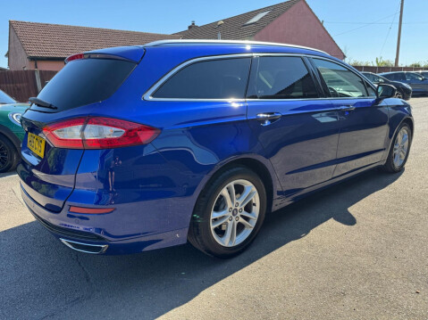 Ford Mondeo 2.0 TDCi Titanium Powershift Euro 6 (s/s) 5dr 7