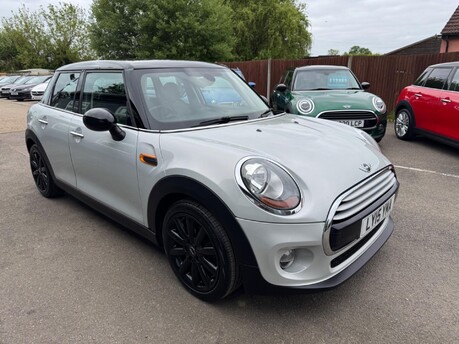 Mini Hatch 1.5 Cooper Auto Euro 6 (s/s) 5dr
