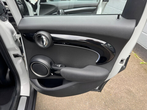 Mini Hatch 1.5 Cooper Auto Euro 6 (s/s) 5dr 36
