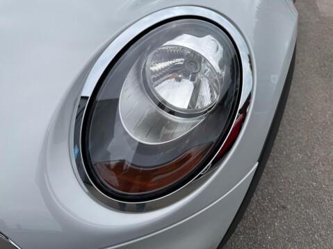 Mini Hatch 1.5 Cooper Auto Euro 6 (s/s) 5dr 49