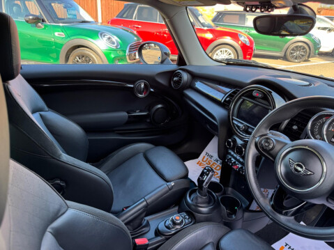 Mini Hatch 1.5 Cooper Steptronic Euro 6 (s/s) 3dr 20