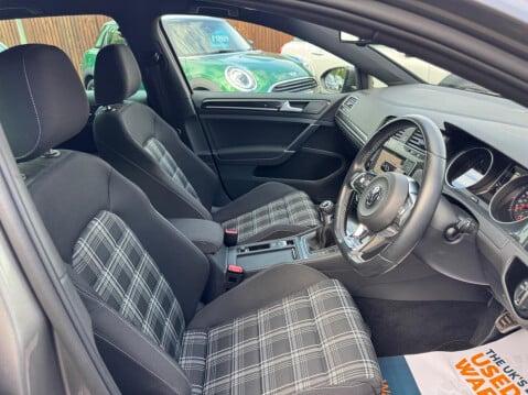 Volkswagen Golf 2.0 TDI BlueMotion Tech GTD Euro 6 (s/s) 5dr 16