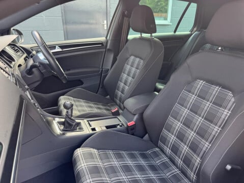 Volkswagen Golf 2.0 TDI BlueMotion Tech GTD Euro 6 (s/s) 5dr 51