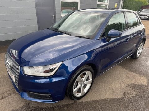 Audi A1 1.0 TFSI Sport Sportback Euro 6 (s/s) 5dr (Nav) 4