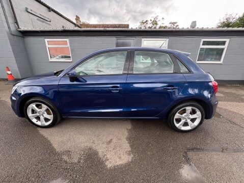 Audi A1 1.0 TFSI Sport Sportback Euro 6 (s/s) 5dr (Nav) 8