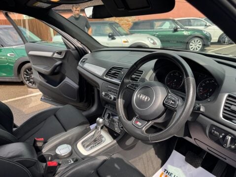 Audi Q3 2.0 TDI S line S Tronic quattro Euro 6 (s/s) 5dr (Nav) 19