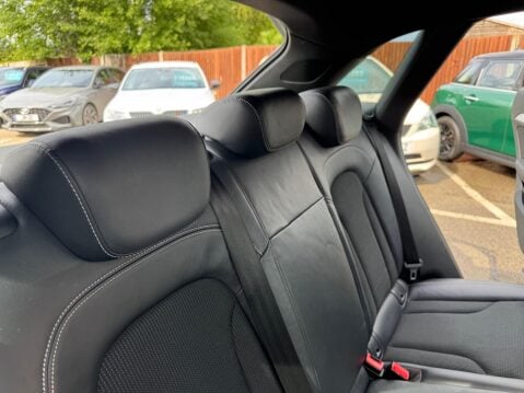 Audi Q3 2.0 TDI S line S Tronic quattro Euro 6 (s/s) 5dr (Nav) 22