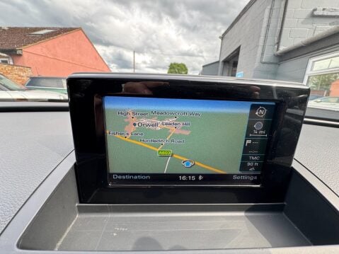 Audi Q3 2.0 TDI S line S Tronic quattro Euro 6 (s/s) 5dr (Nav) 41
