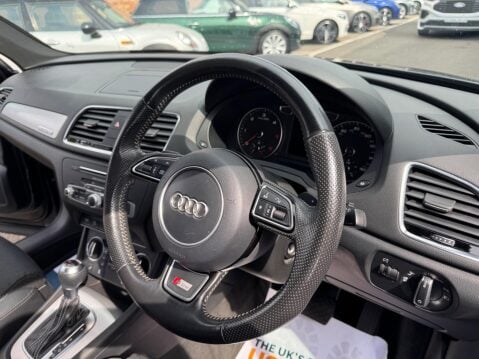 Audi Q3 2.0 TDI S line S Tronic quattro Euro 6 (s/s) 5dr (Nav) 47