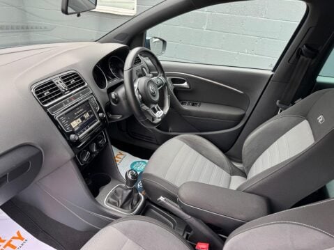Volkswagen Polo 1.0 TSI BlueMotion Tech R-Line Euro 6 (s/s) 5dr 14