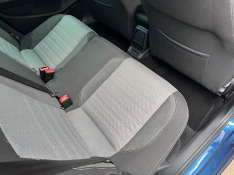 Volkswagen Polo 1.0 TSI BlueMotion Tech R-Line Euro 6 (s/s) 5dr 27