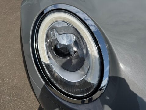 Mini Convertible 1.5 Cooper Euro 6 (s/s) 2dr 41