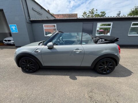 Mini Convertible 1.5 Cooper Euro 6 (s/s) 2dr 13