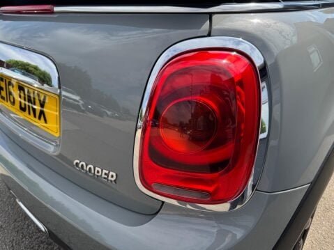 Mini Convertible 1.5 Cooper Euro 6 (s/s) 2dr 40