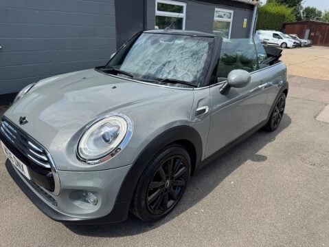 Mini Convertible 1.5 Cooper Euro 6 (s/s) 2dr 10