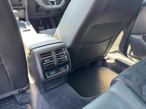 Volkswagen Passat 1.4 TSI GTE DSG Euro 6 (s/s) 5dr 52