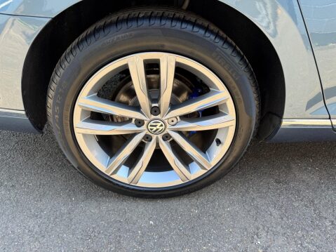 Volkswagen Passat 1.4 TSI GTE DSG Euro 6 (s/s) 5dr 39
