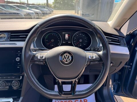 Volkswagen Passat 1.4 TSI GTE DSG Euro 6 (s/s) 5dr 45