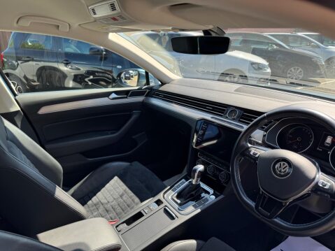 Volkswagen Passat 1.4 TSI GTE DSG Euro 6 (s/s) 5dr 15