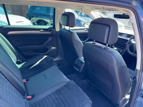 Volkswagen Passat 1.4 TSI GTE DSG Euro 6 (s/s) 5dr 23