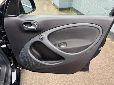 Smart Forfour 0.9T Prime (Premium) Euro 6 (s/s) 5dr 32