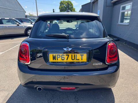Mini Hatch 1.5 Cooper Seven Euro 6 (s/s) 3dr 4