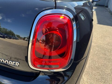 Mini Hatch 1.5 Cooper Seven Euro 6 (s/s) 3dr 47