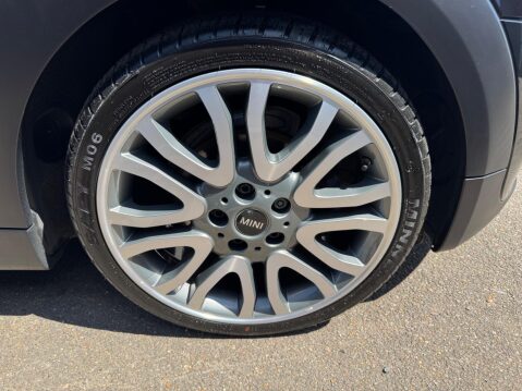 Mini Hatch 1.5 Cooper Seven Euro 6 (s/s) 3dr 26