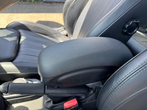 Mini Hatch 1.5 Cooper Seven Euro 6 (s/s) 3dr 38