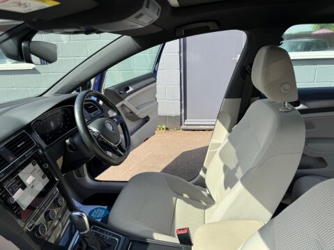Volkswagen Golf 1.4 TSI BlueMotion Tech SE Nav DSG Euro 6 (s/s) 5dr 51