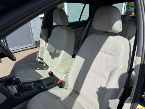 Volkswagen Golf 1.4 TSI BlueMotion Tech SE Nav DSG Euro 6 (s/s) 5dr 52